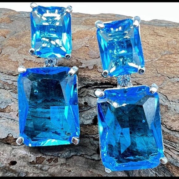 💫 New stunning sapphire square drop earrings 💫 - Picture 2 of 5